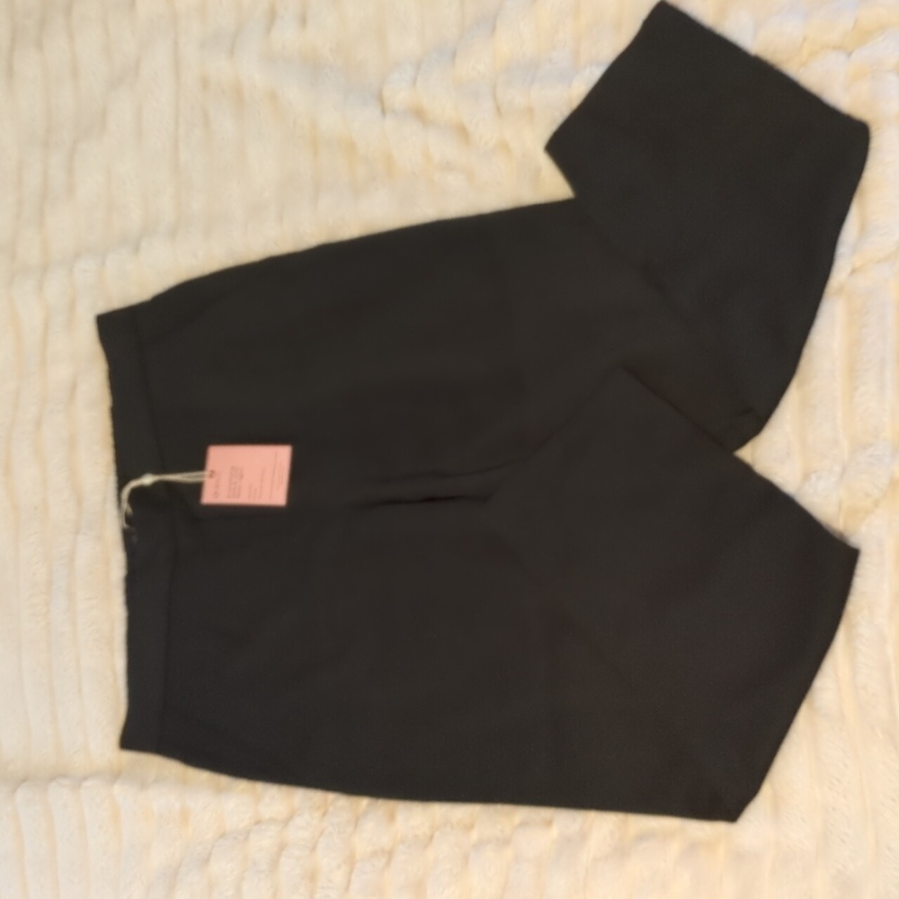 Quince Women's Stretch Crepe Pleated Ankle Pants in Black sz 12 NWT Mid Rise 25"